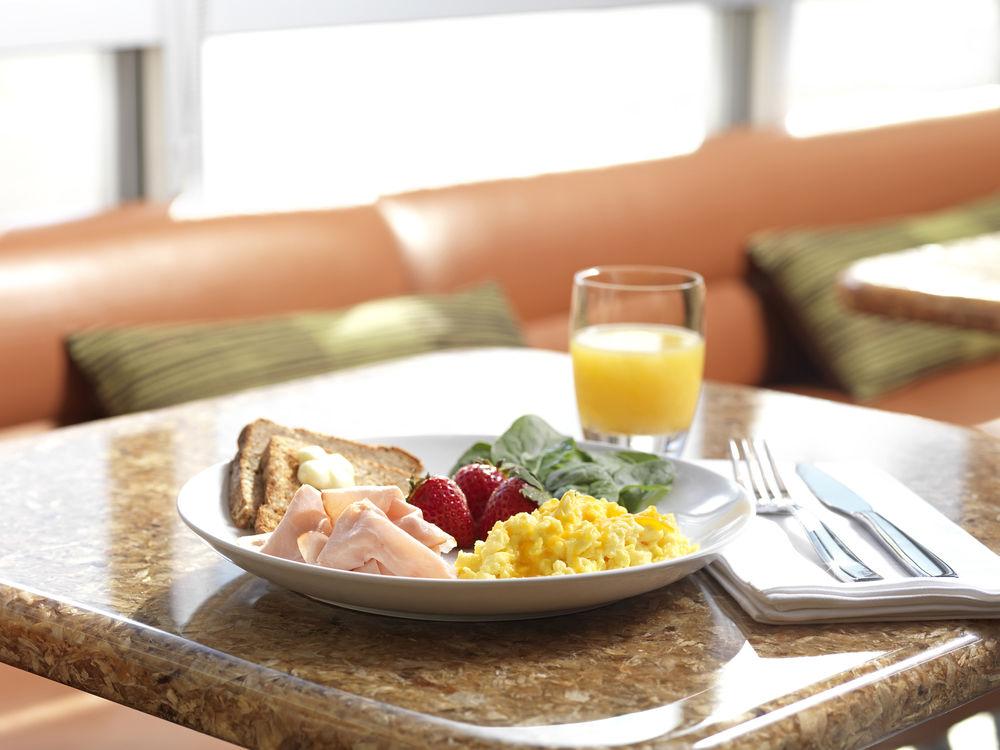 Springhill Suites By Marriott Atlanta Buckhead Экстерьер фото